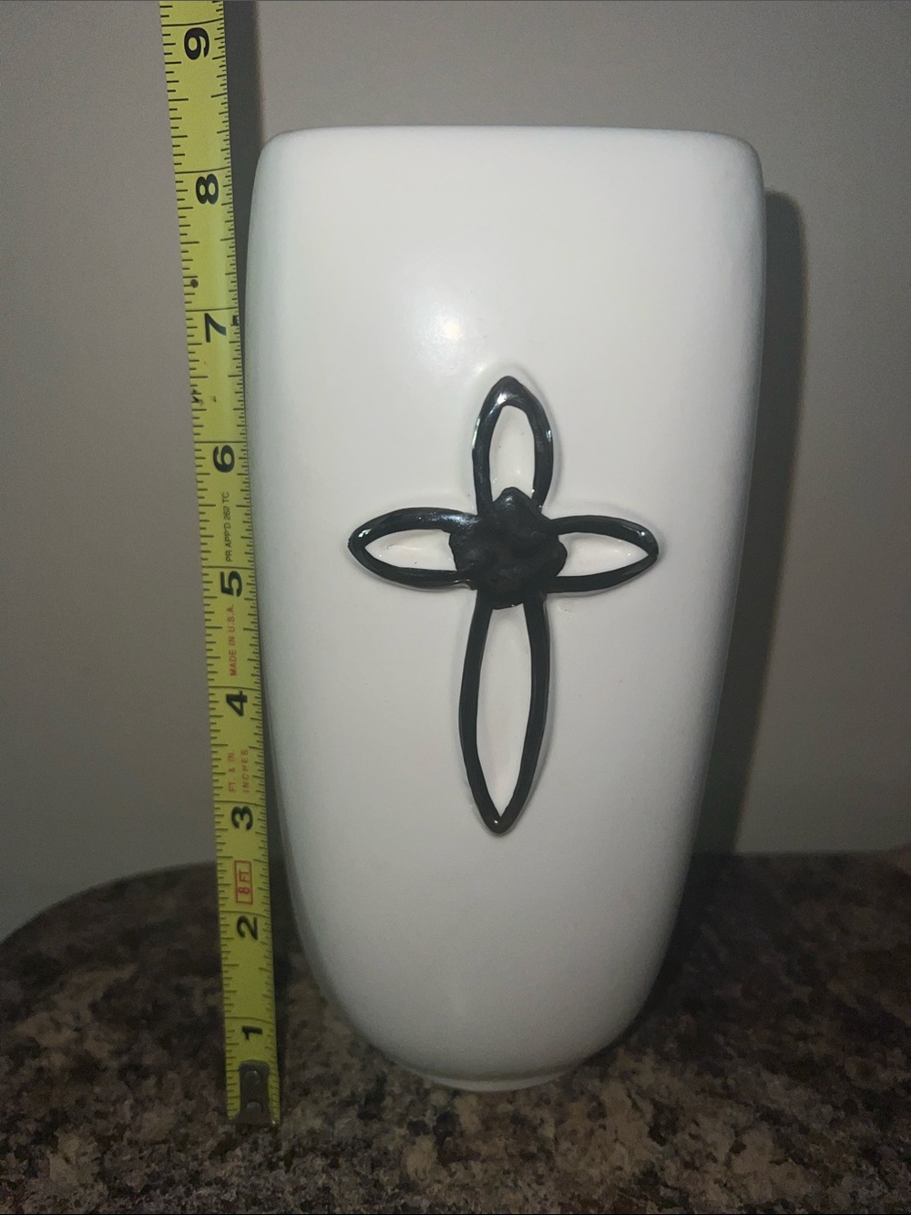 Ceramic vase